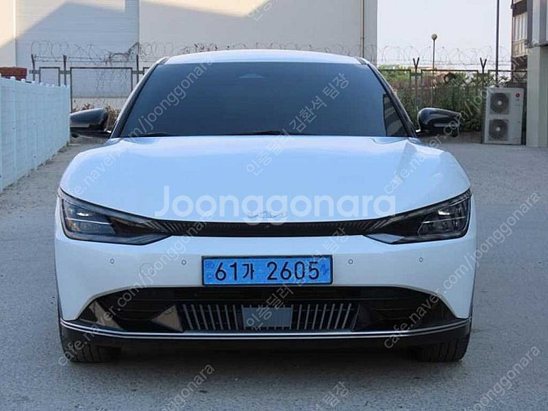 EV6 중고 EV6 중고차 흰색 2022년식 79,608km 롱레인지 어스 수원중고차--0